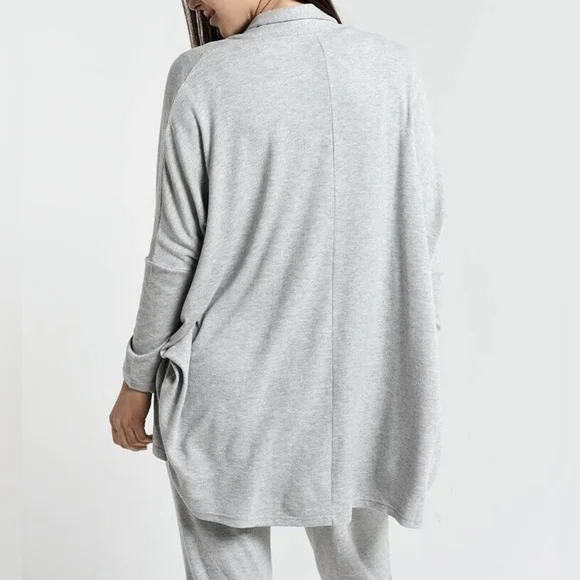 CUPCAKES AND CASHMERE Brentmoore open cardigan sweater in Heather grey - Picture 3 of 9